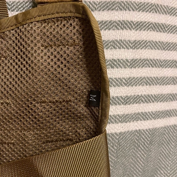 Military Dog Tactical Vest+ Molle Bag Coyote Colored Size Medium - Picture 3 of 3